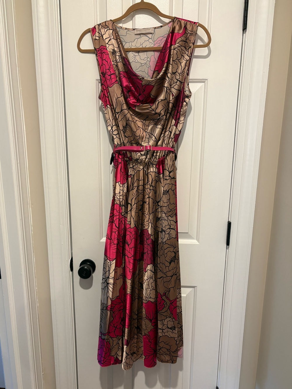 Floral Draped Neck Sleeveless Dress in Fuchsia and Tan
